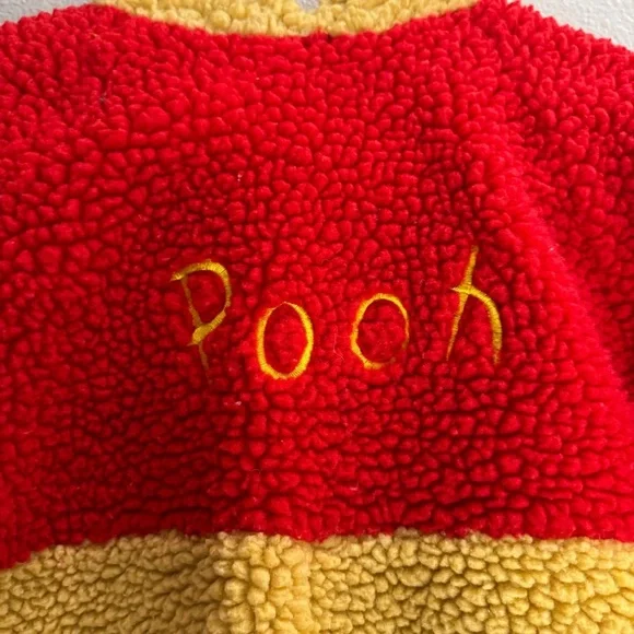 Winnie The Pooh Disneyland Sherpa Outfit Size Kids 2-4T - Picture 3 of 12